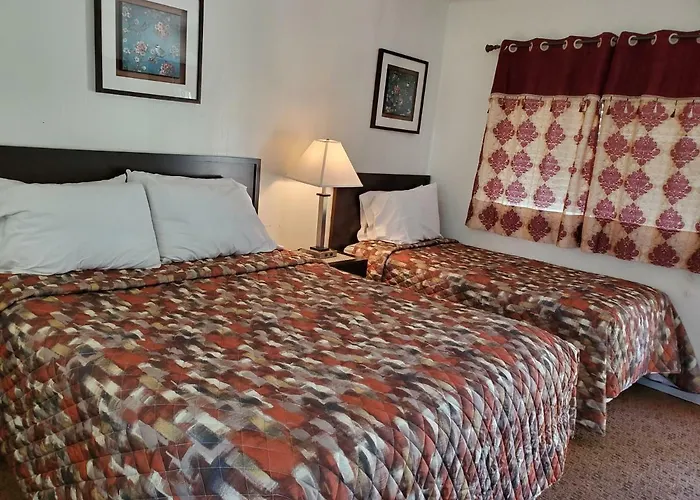 Sonoma Lodge