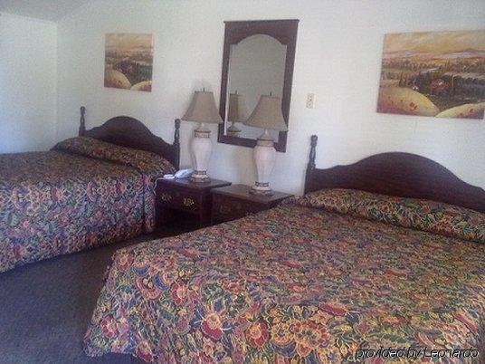 Sonoma Motel 2*